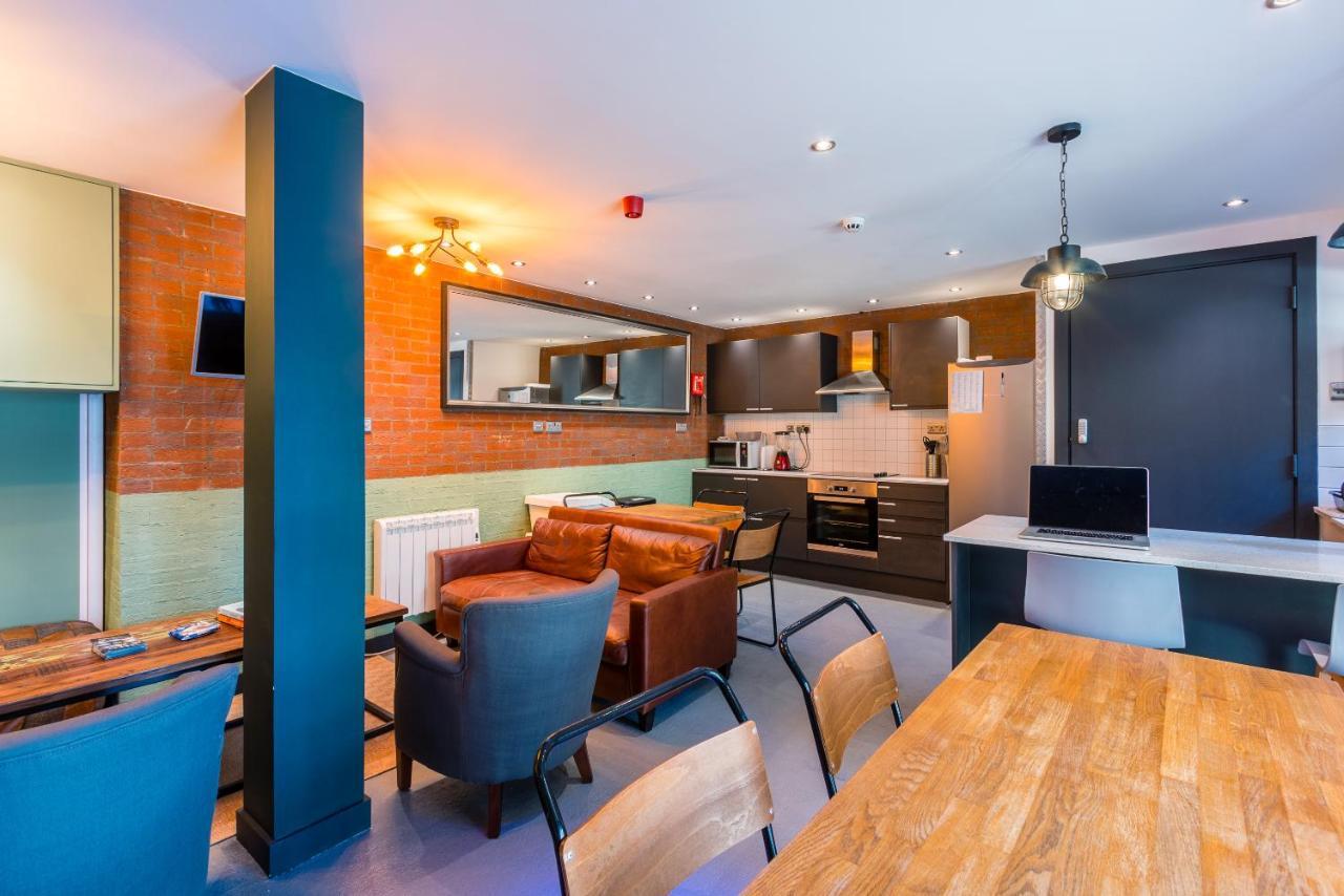 Code Pod - The Loft - Hostal