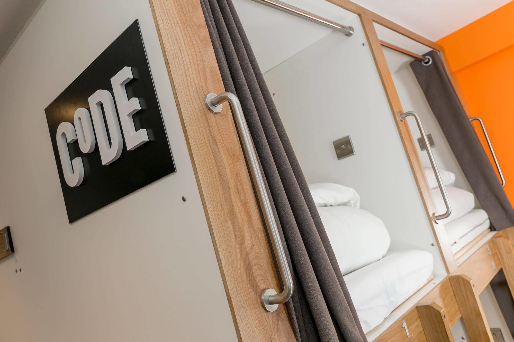 Code Pod - The Loft - Хостел *