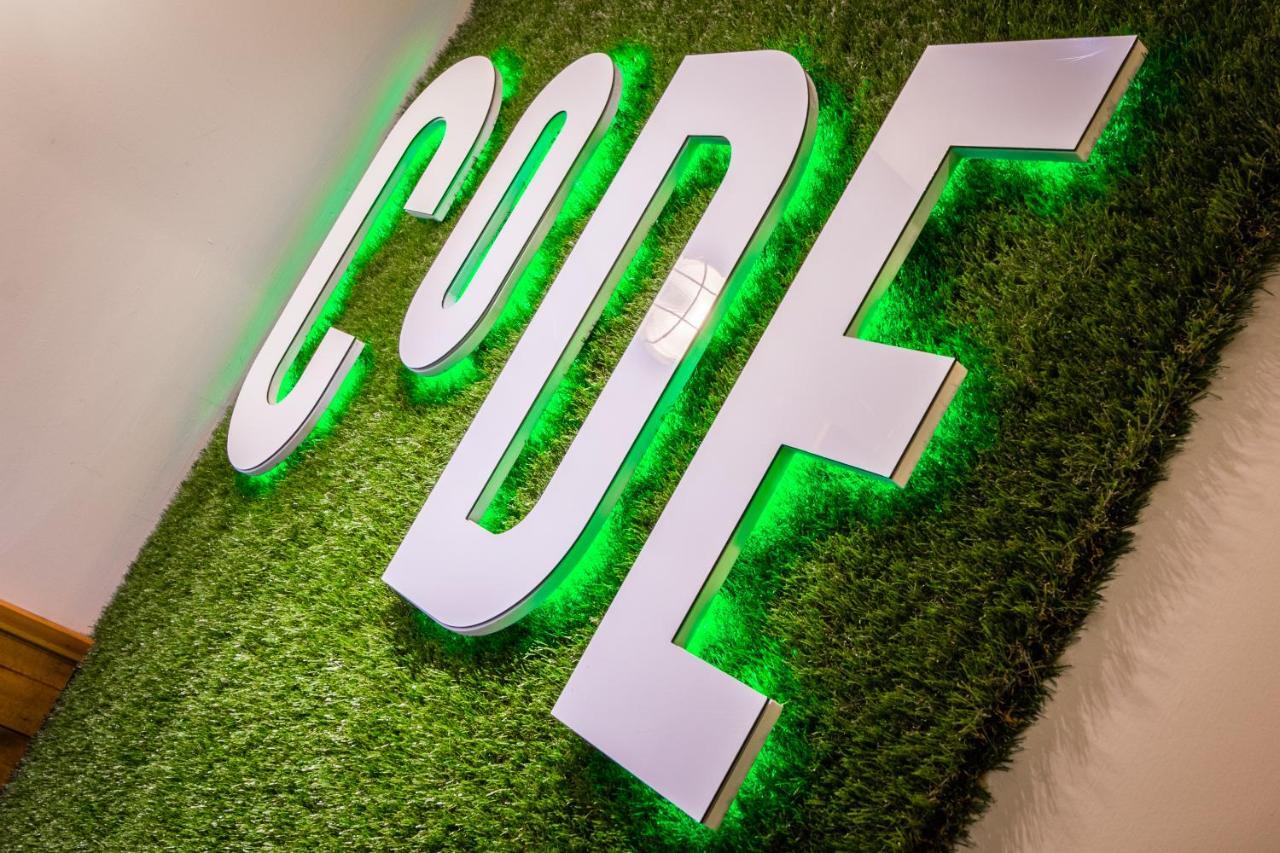 Code Pod - The Loft - Хостел